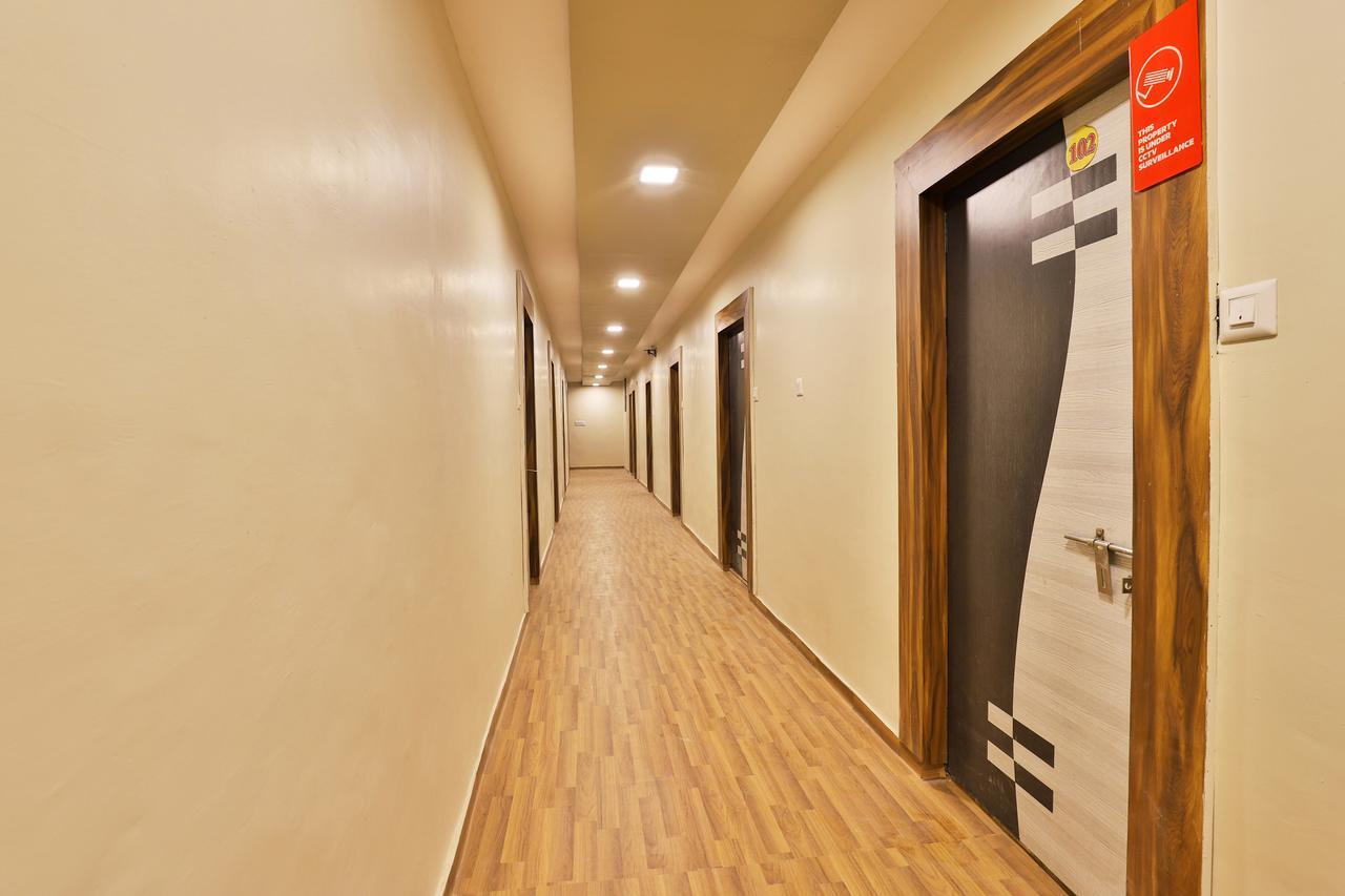Oyo 11427 Hotel Kalyan Ahmedabad Exterior photo