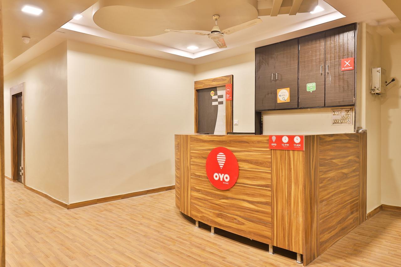 Oyo 11427 Hotel Kalyan Ahmedabad Exterior photo